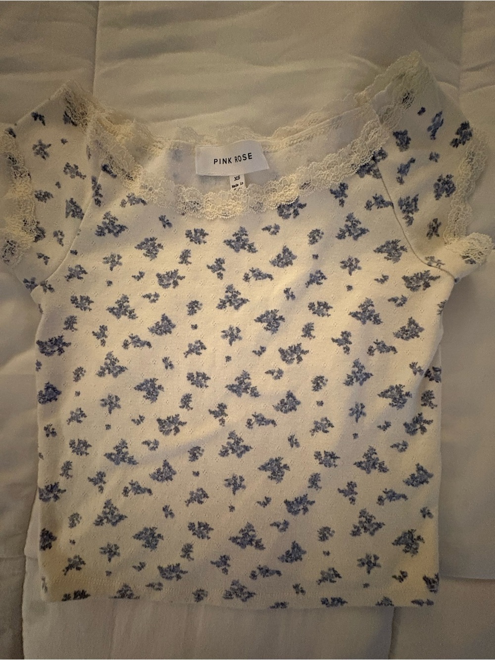 Pink Rose White Short Sleeve Tee with Blue Floral Print and Lace Trim